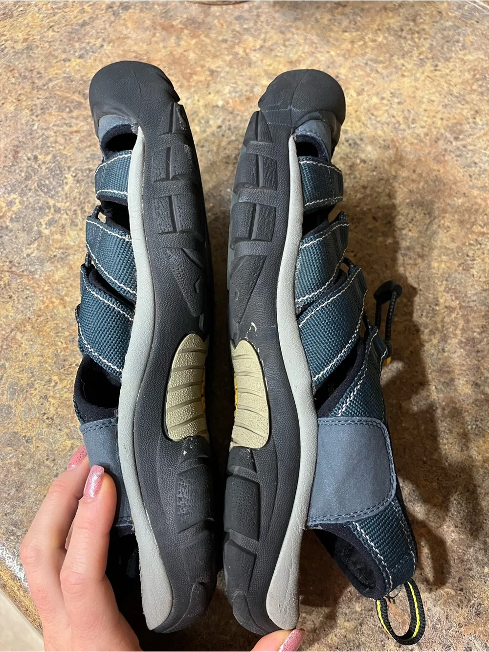 KEEN Newport H2 Sandals Navy Grey Closed Toe Water Hiking Men’s Sz 10 Vacation